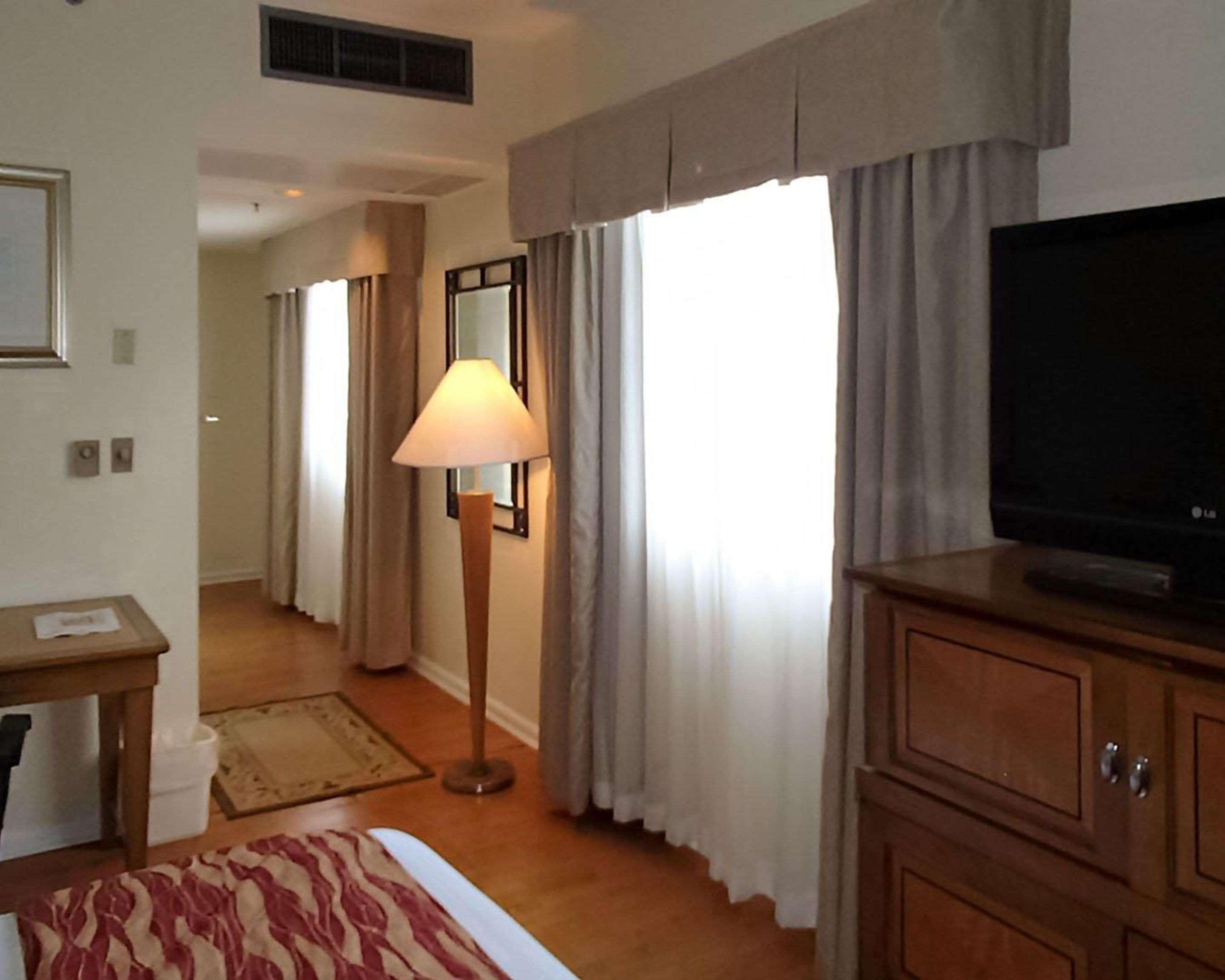 Rodeway Inn South Miami - Coral Gables Exterior foto